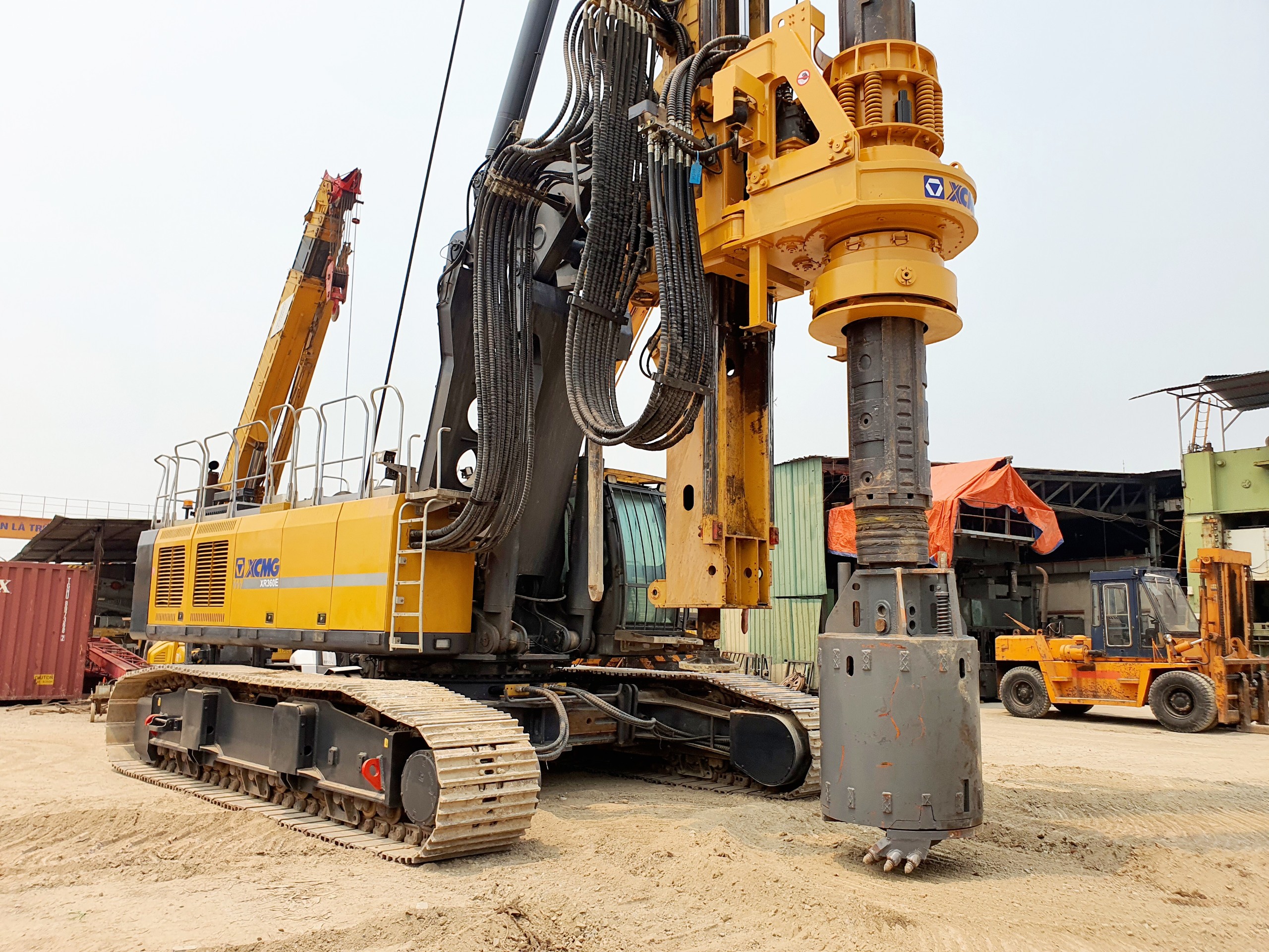 Nhập khẩu máy khoan XCMG XR360E sản xuất 2021
