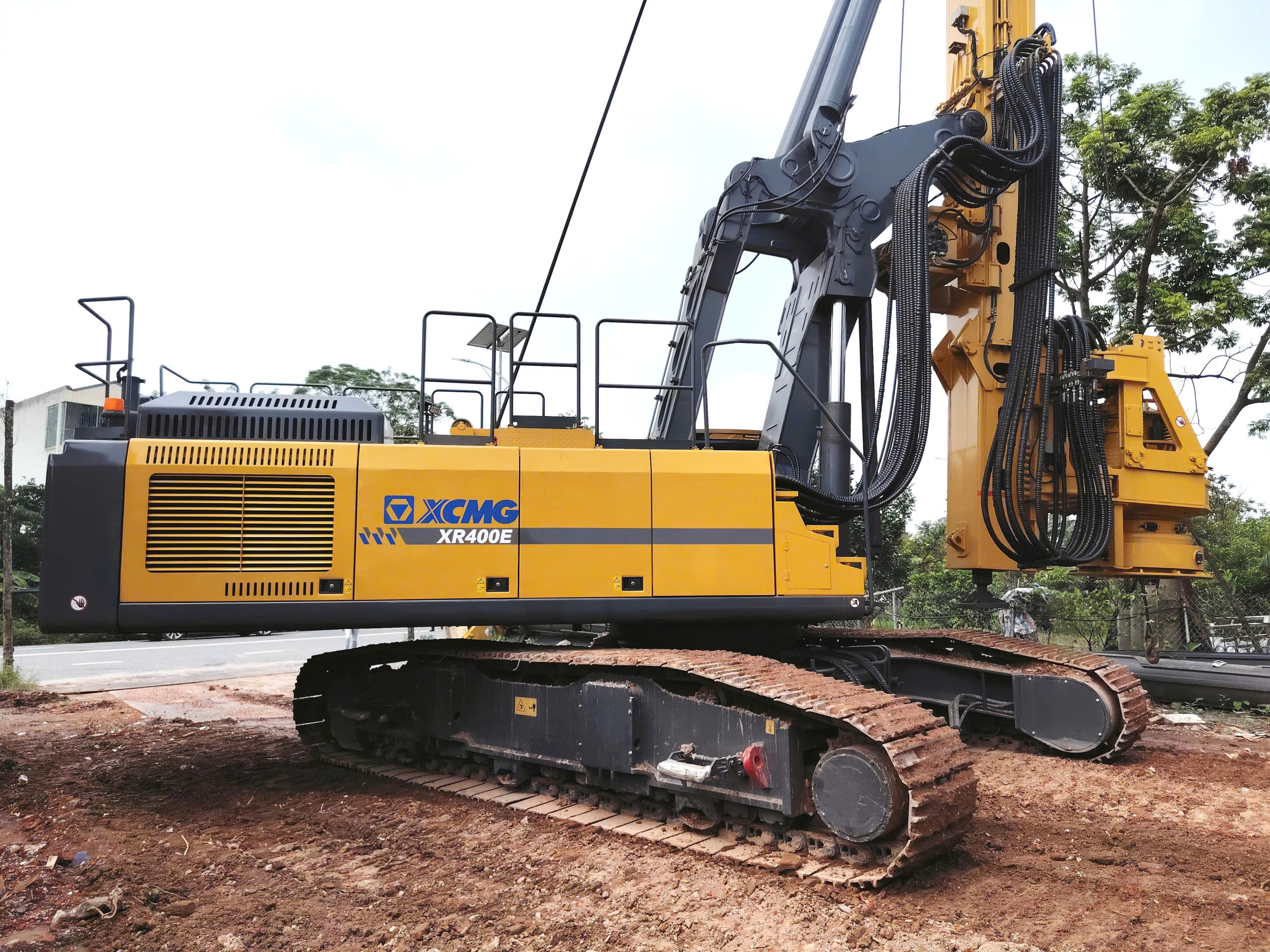 VTA VIỆT NAM NHẬP KHẨU MÁY KHOAN XCMG XR400E